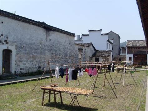 Fuyang Ancient City Walls A Step Back into History and Architectural Marvel