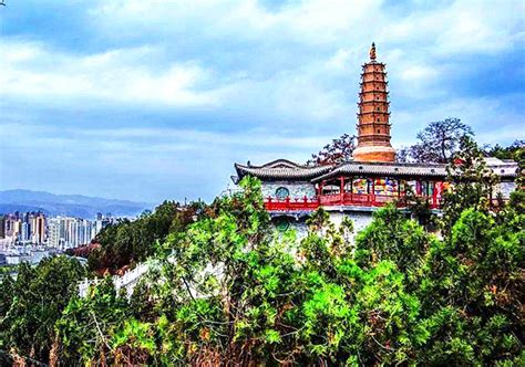 White Pagoda Park:  A Historic Symbol of Lanzhou and a Haven for Tranquility!