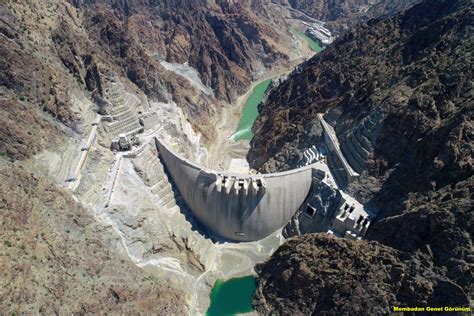 Yusufeli Dam: A Testament to Turkish Engineering Prowess and a Gateway to Breathtaking Scenery!